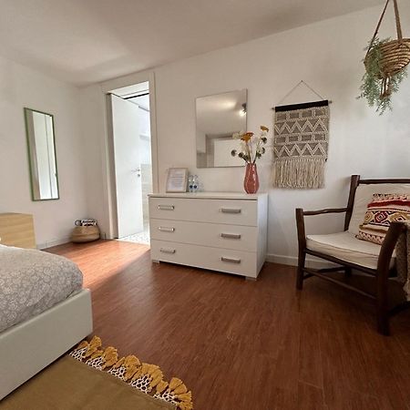B&B La Boheme 加里波第港 外观 照片